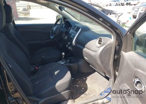 2014 Nissan Versa 1.6 Sv z USA, uszkodzony, nr VIN 3N1CN7AP8EL826028